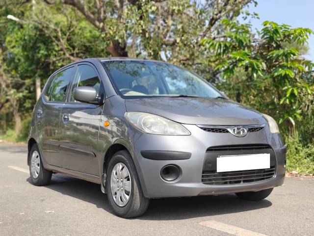 https://images10.gaadi.com/usedcar_image/4197293/original/processed_0b6d175003f1f3e46d699deb147162ea.jpg?imwidth=6400