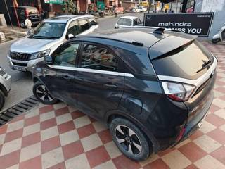 Tata Nexon 2017-2020 Tata Nexon 1.2 Revotron XZ Plus