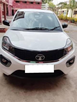 Tata Nexon 2017-2020 Tata Nexon 1.2 Revotron XM