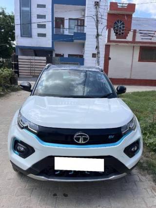 Tata Nexon EV Max 2022-2023 Tata Nexon EV XZ Plus