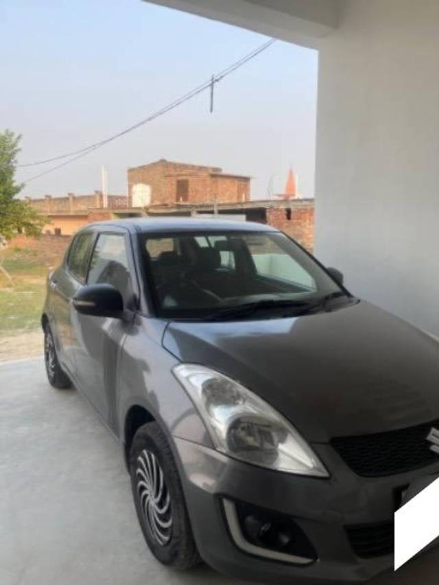 https://images10.gaadi.com/usedcar_image/4198432/original/processed_e91fefb2-20bd-4b16-894b-a646c29184c3.jpeg?imwidth=6400