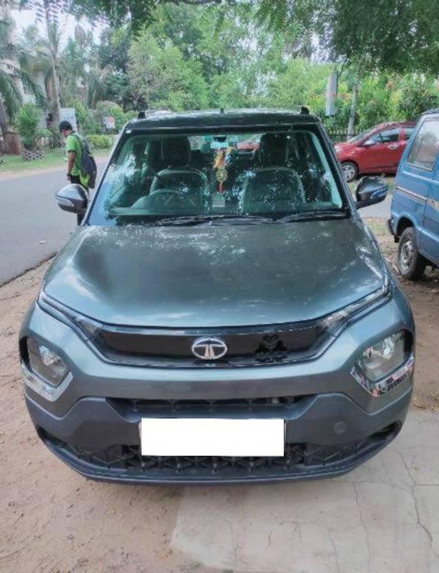 https://images10.gaadi.com/usedcar_image/4198466/original/processed_71007382-4397-4f2f-9c44-44a5e50949c7.jpg?imwidth=6401