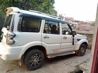 Mahindra Scorpio 2014-2022 Mahindra Scorpio S2 7 Seater