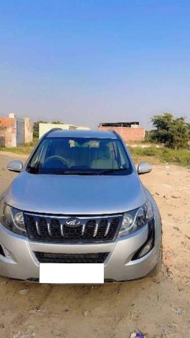 https://images10.gaadi.com/usedcar_image/4199243/original/processed_995ea73c-8776-41fb-92b4-2a5921feb1cc.jpeg?imwidth=6400