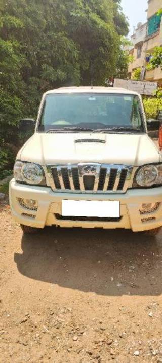 Mahindra Scorpio 2009-2014 Mahindra Scorpio M2DI