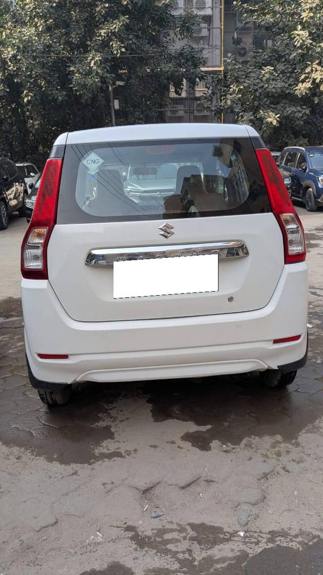 https://images10.gaadi.com/usedcar_image/4199803/original/processed_4a11e02cca852e2a70960c6d3ae08383.jpg?imwidth=6401