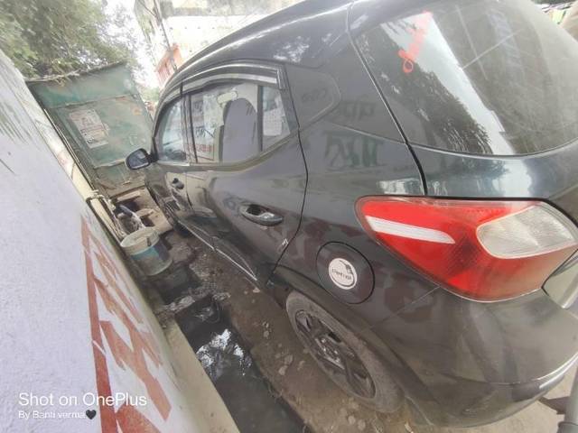 https://images10.gaadi.com/usedcar_image/4199914/original/processed_be262fcf-eb3d-417e-8622-97971b6b939a.jpg?imwidth=6402