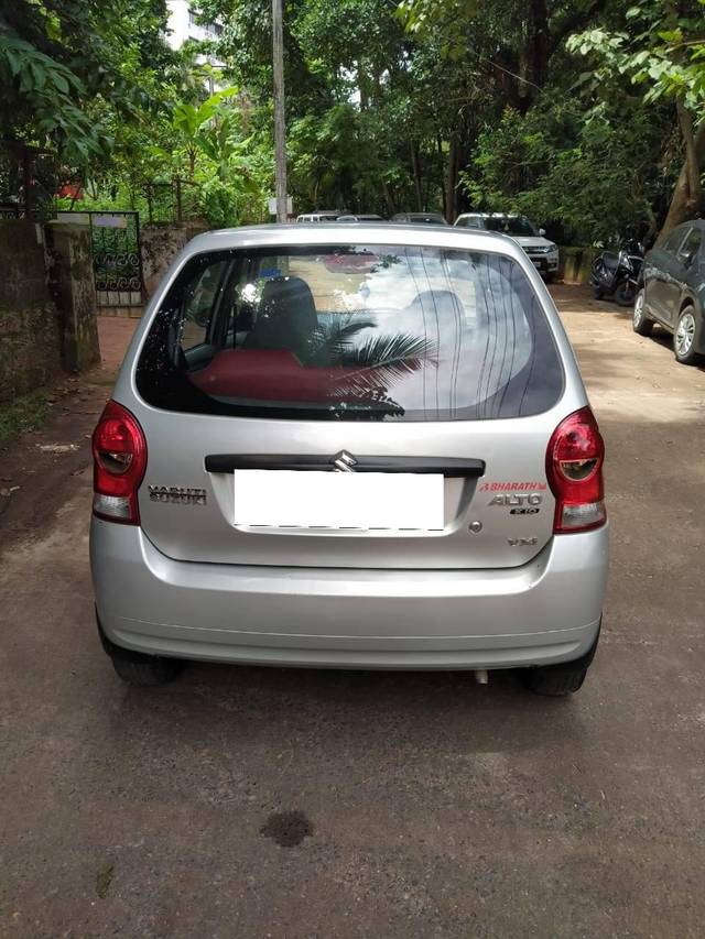 https://images10.gaadi.com/usedcar_image/4199925/original/processed_98c601d35d9055b2683003059e952a7a.jpg?imwidth=6402