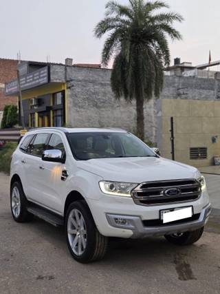 Ford Endeavour 2015-2020 Ford Endeavour 3.2 Titanium AT 4X4