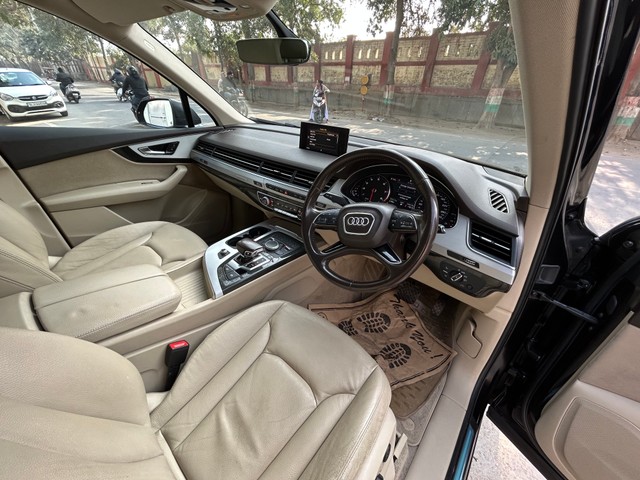 Audi Q7 40 TFSI Quattro Technology Second-hand 2019 Audi Q7 40 TFSI Quattro Technology for sale in New Delhi-9