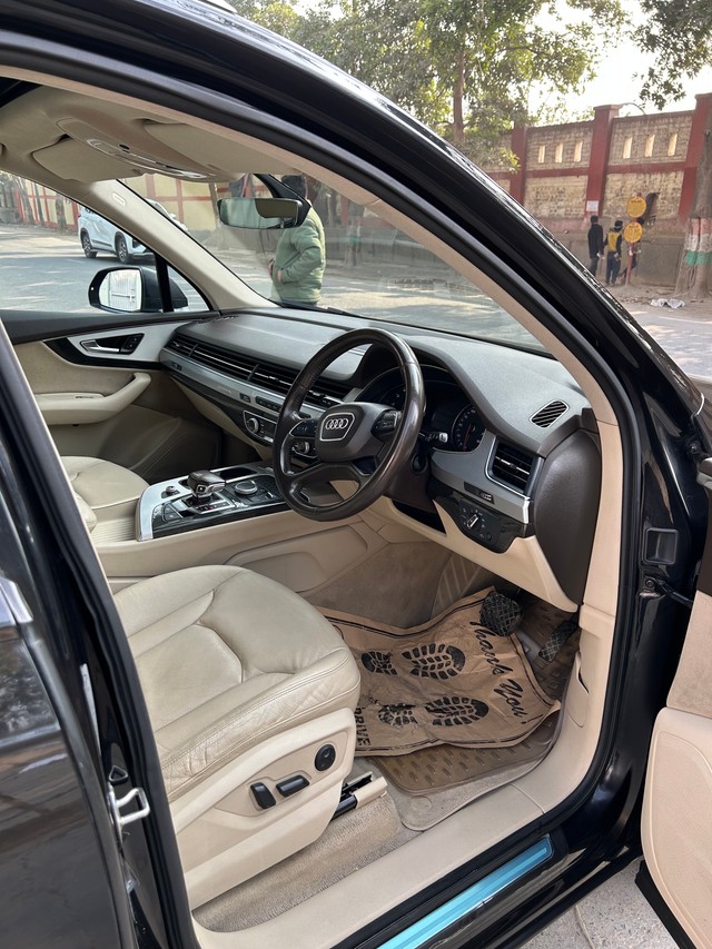 Audi Q7 40 TFSI Quattro Technology Second-hand 2019 Audi Q7 40 TFSI Quattro Technology for sale in New Delhi-6
