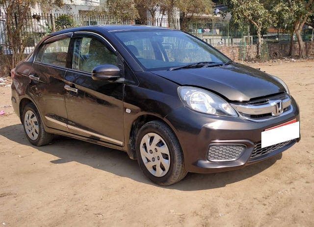 https://images10.gaadi.com/usedcar_image/4200026/original/3e9bfe354b0c6ee3bb7648f1105225ef.png?imwidth=6400