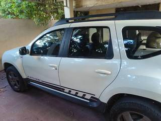 Renault Duster 2015-2016 Renault Duster Petrol RxL