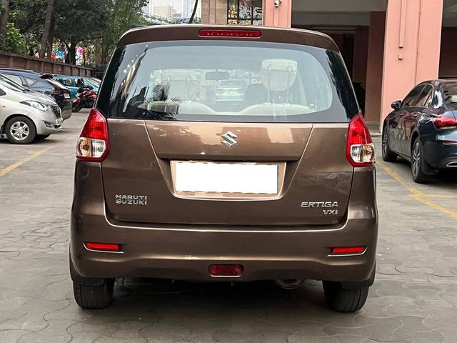 https://images10.gaadi.com/usedcar_image/4200144/original/processed_024f3e1d84d64070ecd9e271ee9ff192.jpg?imwidth=6402