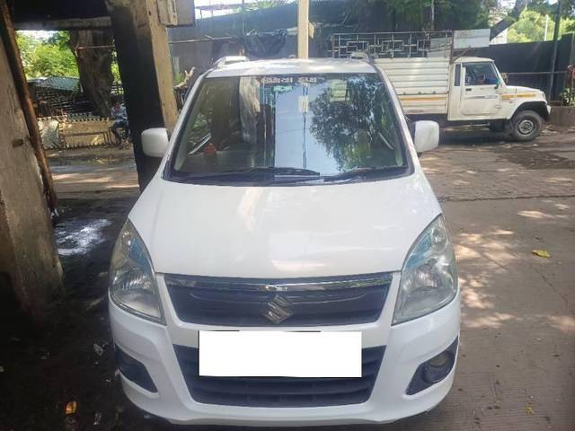 https://images10.gaadi.com/usedcar_image/4200202/original/processed_2c71847a-c208-4ee4-8541-2b9fecdf7028.jpg?imwidth=6400