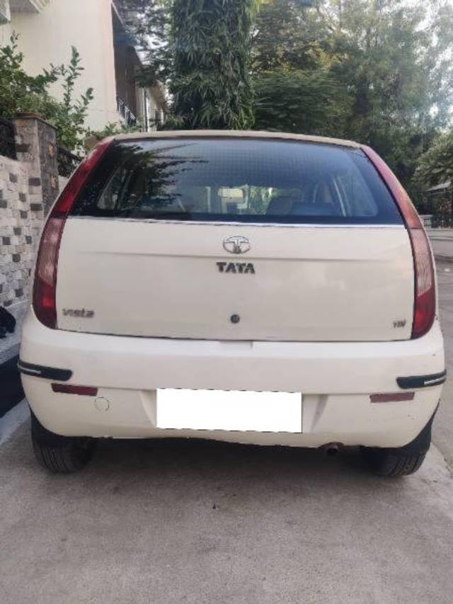 https://images10.gaadi.com/usedcar_image/4200235/original/processed_9b4176ea-32ed-4c18-9026-124e7b2bcedd.jpg?imwidth=6402