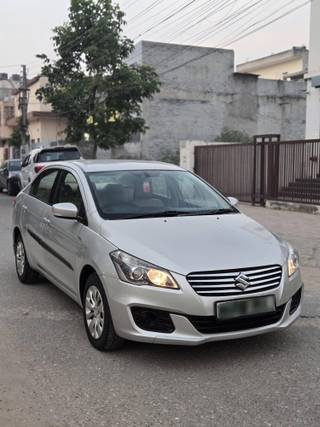 Maruti Ciaz 2014-2017 Maruti Ciaz VDi