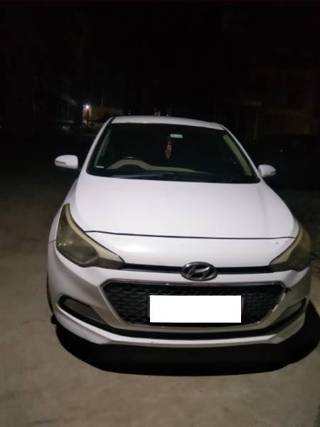 Hyundai i20 2015-2017 Hyundai i20 Sportz 1.2