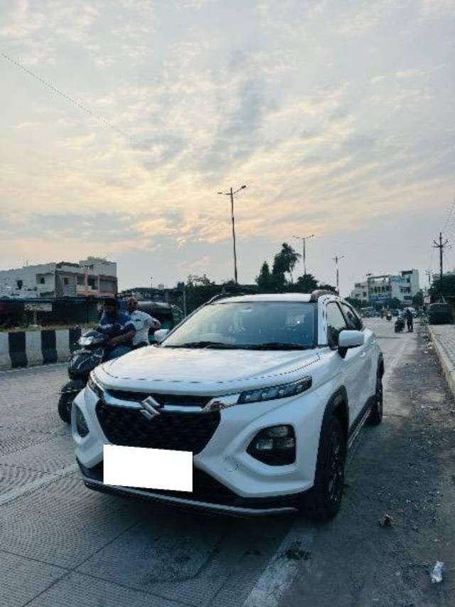 https://images10.gaadi.com/usedcar_image/4200364/original/processed_4b17a101-2a80-458d-a98b-7d45c4addecf.jpg?imwidth=6400