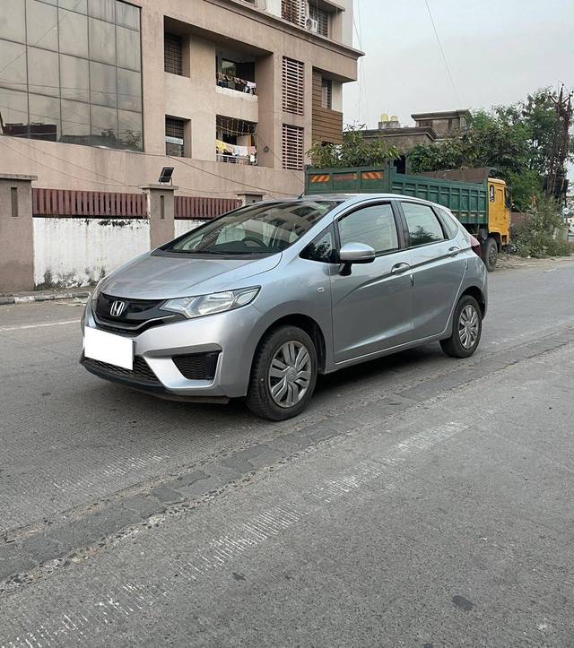 https://images10.gaadi.com/usedcar_image/4200435/original/processed_4c522092e74a9f5229d2d908990405f2.jpg?imwidth=6402