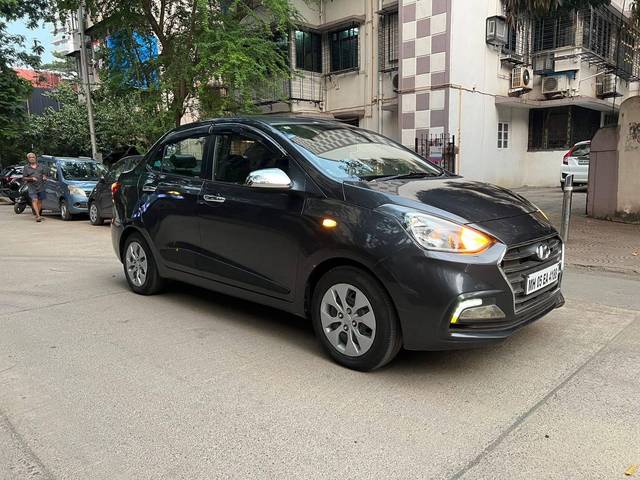 https://images10.gaadi.com/usedcar_image/4200440/original/processed_b15b6e0b70f144116e0b547881b9ab71.jpg?imwidth=6400