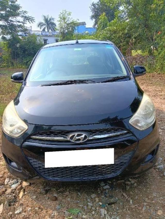 https://images10.gaadi.com/usedcar_image/4200516/original/processed_9a66cba1-11df-4c51-929a-ca85be7d3628.jpg?imwidth=6400