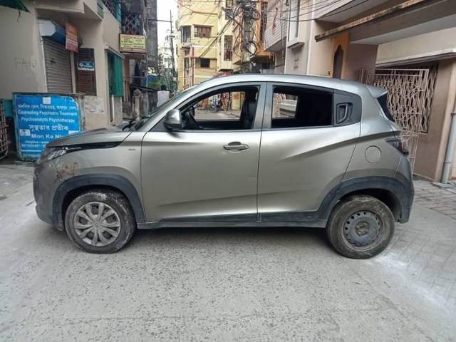 https://images10.gaadi.com/usedcar_image/4200555/original/processed_84287a20-4463-4673-9952-636ddb82c879.jpg?imwidth=6400