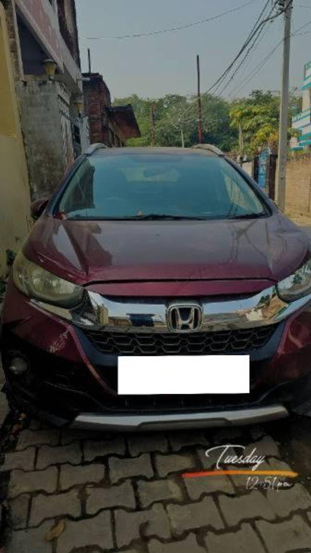 https://images10.gaadi.com/usedcar_image/4200701/original/processed_08087252-443b-469c-b900-6f76c9d46fc5.jpg?imwidth=6400