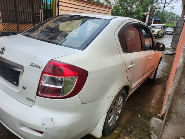 https://images10.gaadi.com/usedcar_image/4200766/original/processed_f24ab9a6-3b57-4168-b3cb-379580d28f67.jpg?imwidth=6401