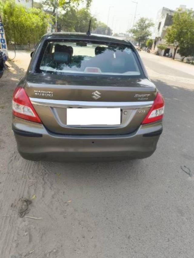 https://images10.gaadi.com/usedcar_image/4200824/original/processed_e6cc7e6c-b3f7-4846-9dcc-410e5eaf49a3.jpg?imwidth=6401