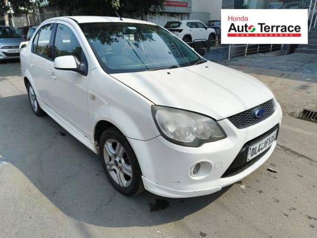 https://images10.gaadi.com/usedcar_image/4200911/original/8d3d155d6cd9e5a34d16b23f78c12cc5.jpg?imwidth=6400