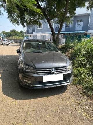 Volkswagen Vento 2015-2019 Volkswagen Vento 1.5 TDI Highline AT