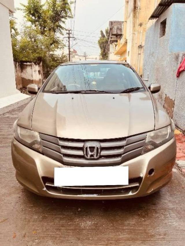 https://images10.gaadi.com/usedcar_image/4200982/original/processed_23985c75-dd34-4a04-af85-0a87982d919a.jpg?imwidth=6400