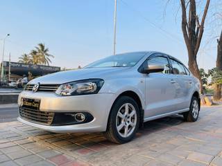 Volkswagen Vento 2013-2015 Volkswagen Vento 1.2 TSI Highline AT