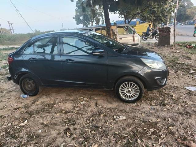 https://images10.gaadi.com/usedcar_image/4201136/original/processed_c49bf682-a9e8-4900-a893-ab47799caa36.jpg?imwidth=6401