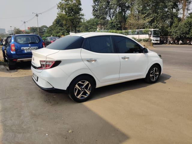 https://images10.gaadi.com/usedcar_image/4201187/original/processed_56fe1d6a65b35bd25a67acf4fd32f787.jpg?imwidth=6401