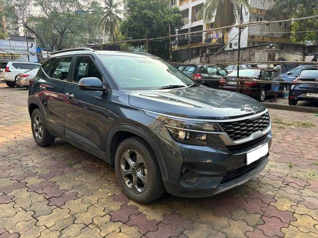 https://images10.gaadi.com/usedcar_image/4201237/original/processed_17054e7adf30db5724eb955c3ac5b091.jpg?imwidth=6400