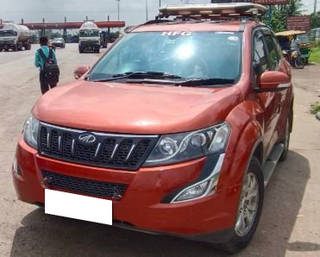 Mahindra XUV500 Mahindra XUV500 W10 2WD