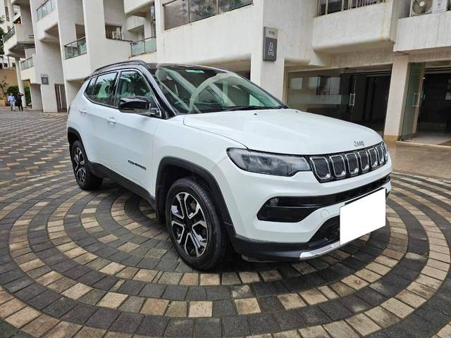 https://images10.gaadi.com/usedcar_image/4201687/original/processed_aea5ad4bfa14fa5b32943717ea02fa54.jpg?imwidth=6400