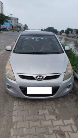 Hyundai i20 2010-2012 Hyundai i20 1.2 Magna Opt