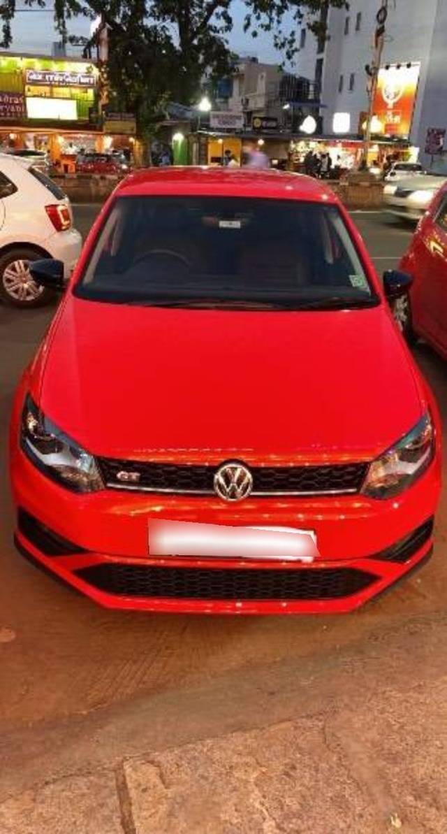 https://images10.gaadi.com/usedcar_image/4201759/original/processed_0e760ce9-f928-4931-a619-4d05a08c62e7.jpg?imwidth=6400