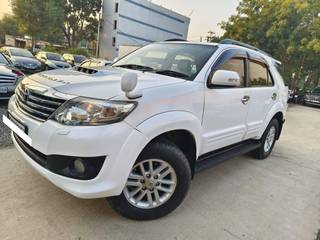 Toyota Fortuner 2011-2016 Toyota Fortuner 4x4 MT