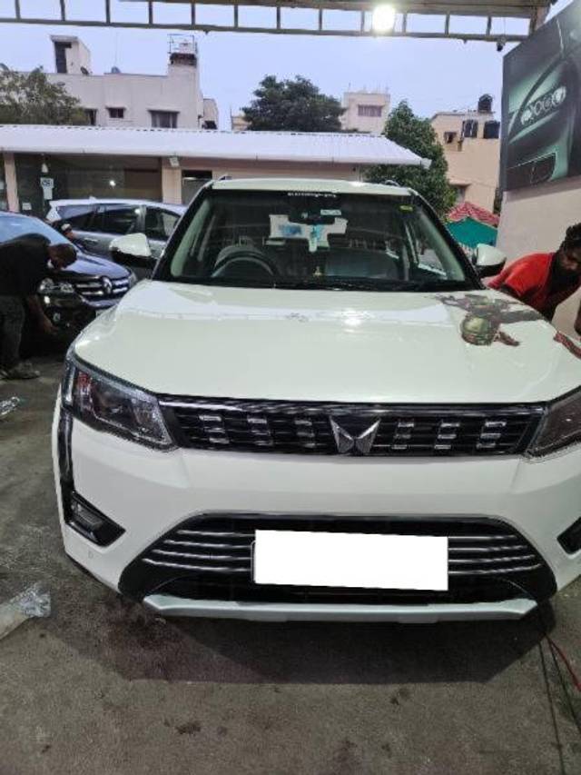 https://images10.gaadi.com/usedcar_image/4201804/original/processed_056c02b4-6ff9-467c-9652-2aca563524d4.jpg?imwidth=6401