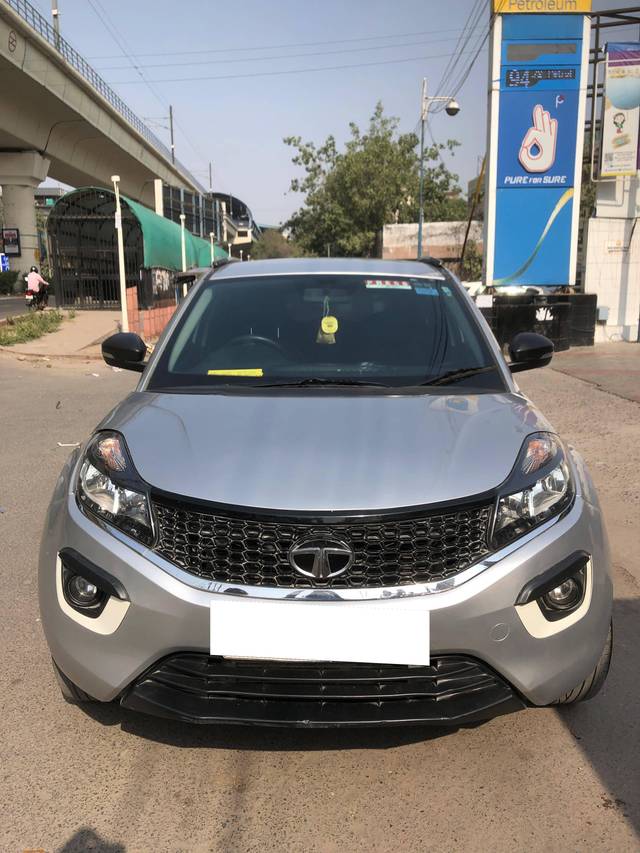 https://images10.gaadi.com/usedcar_image/4201837/original/processed_100282fd7f53db98730711cecdbdadb5.jpg?imwidth=6400