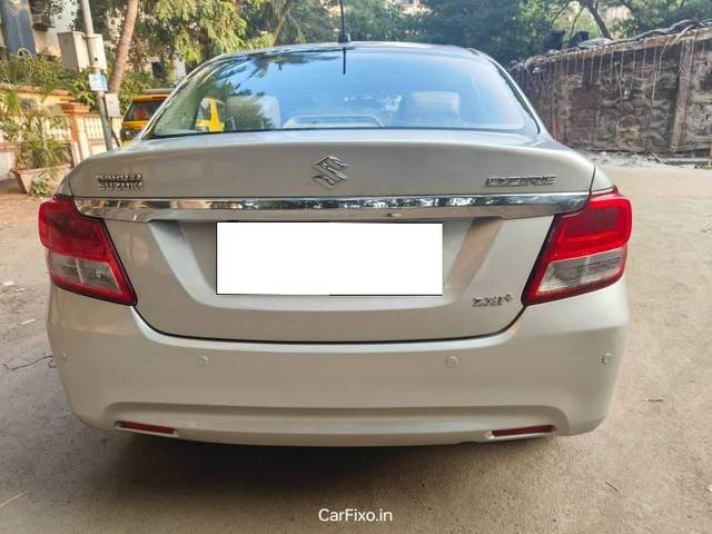 https://images10.gaadi.com/usedcar_image/4201853/original/processed_48b80a37-8554-4e84-9f0b-10b6be399255.jpg?imwidth=6402