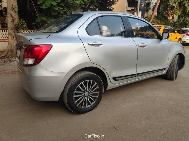 https://images10.gaadi.com/usedcar_image/4201853/original/processed_9b87b141-9082-4982-9287-5862456f3a66.jpg?imwidth=6401