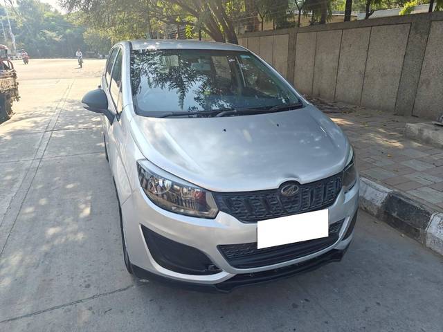 https://images10.gaadi.com/usedcar_image/4202107/original/processed_8153512d6b92a315f15a82264f82ba78.jpeg?imwidth=6400