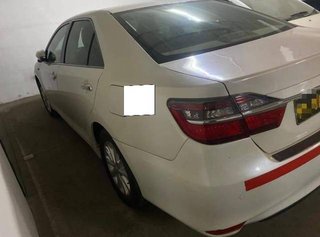 https://images10.gaadi.com/usedcar_image/4202118/original/processed_4493ad4bb7da78eac30ca69acc765352.jpg?imwidth=6402