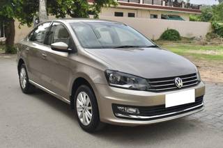 Volkswagen Vento 2015-2019 Volkswagen Vento 1.2 TSI Highline AT