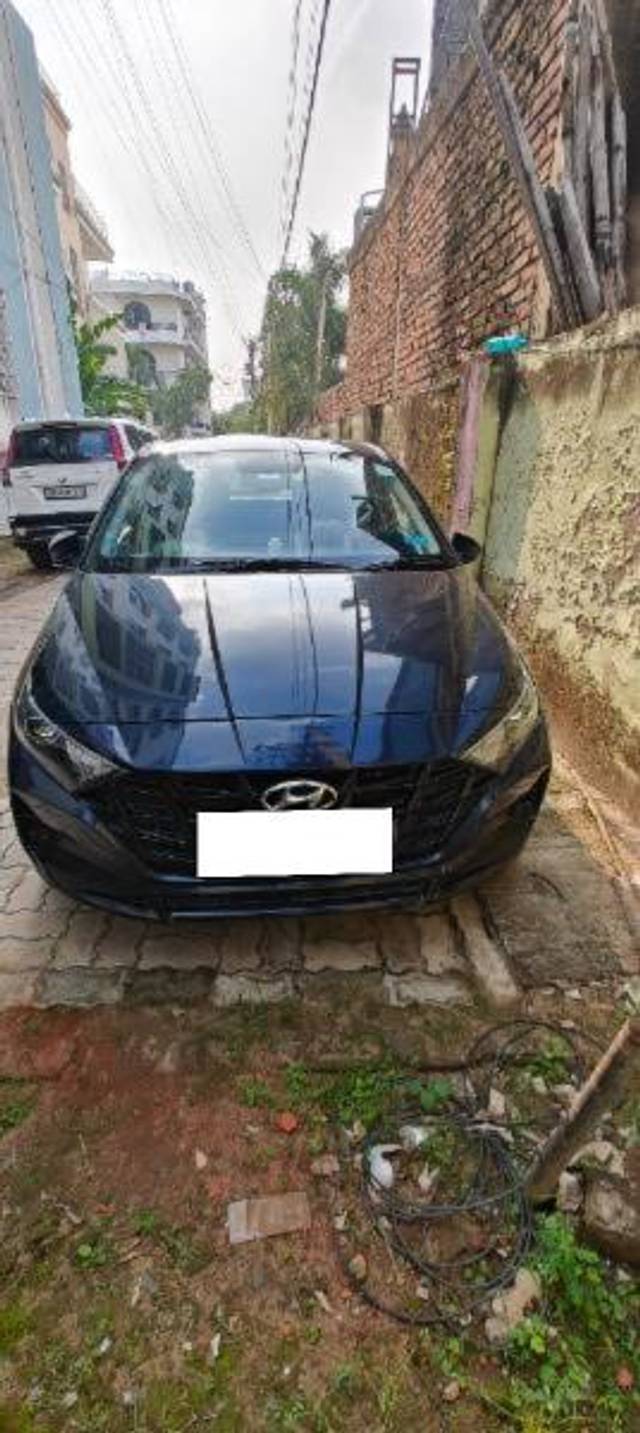 https://images10.gaadi.com/usedcar_image/4202219/original/processed_219ee14f-4f30-4f27-88c6-d5268bea1e5d.jpg?imwidth=6400